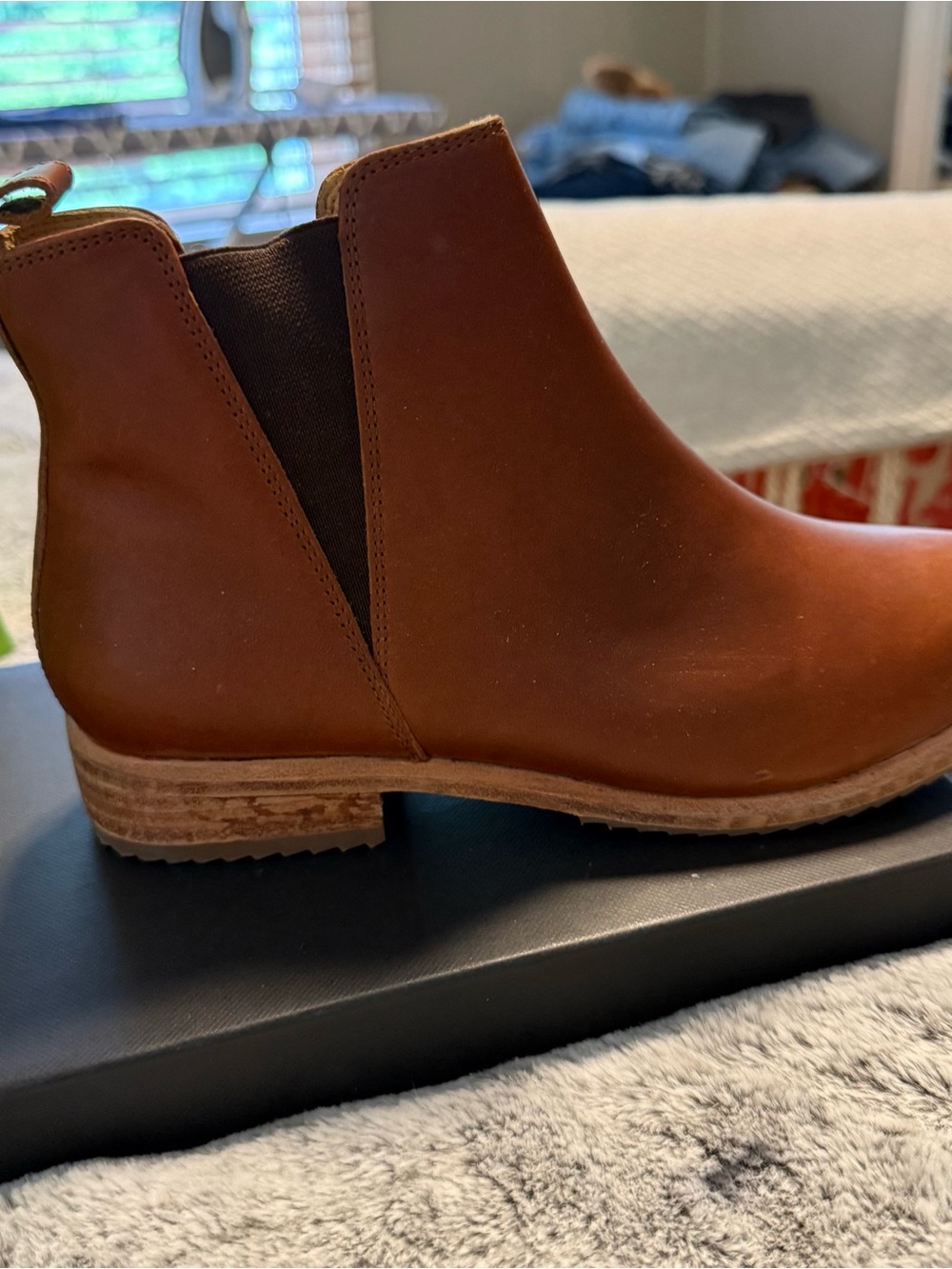 Nisolo Women's Chelsea Ankle Boot in Cognac Brown